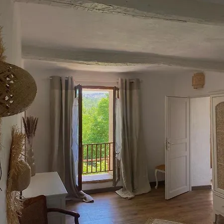 Jolie Maisonnette * Niozelles
