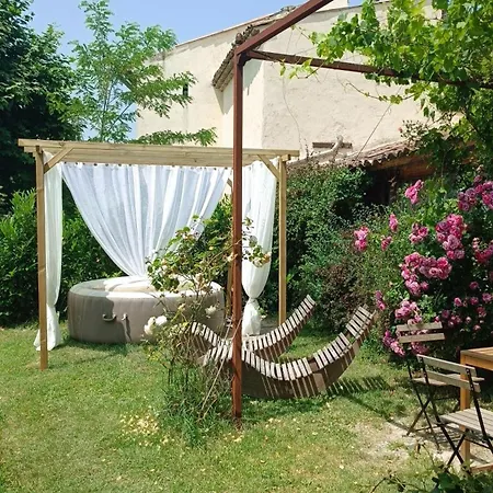 Jolie Maisonnette Niozelles